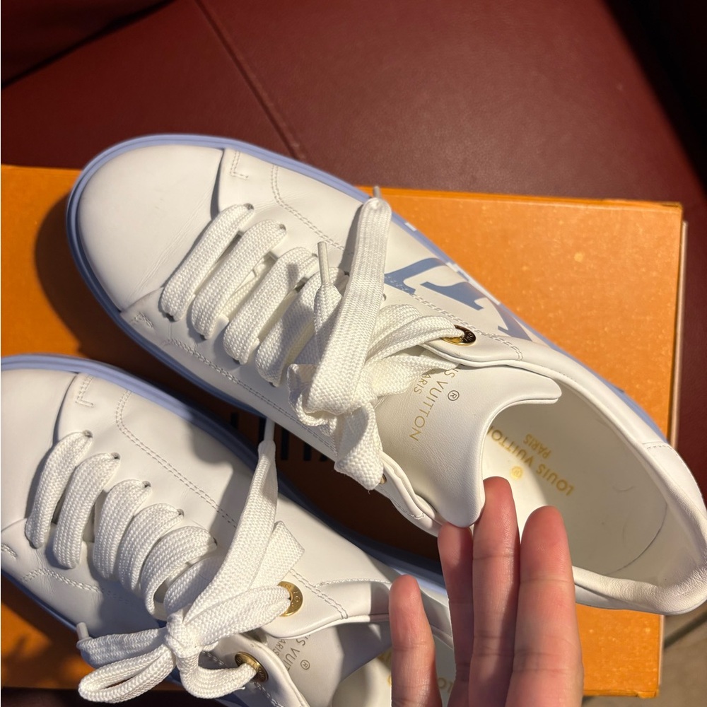 Louis Vuitton Women's Sneakers in White and Blue - Picture 2 of 7